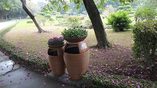  汕頭玻璃鋼花盆垃圾桶，點(diǎn)綴公園好環(huán)境。